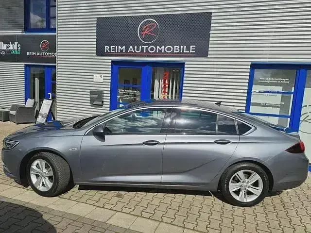Gebraucht Opel Insignia Innovation 170 PS (125 kW) 2019 Satin steel grey 4 Limousine