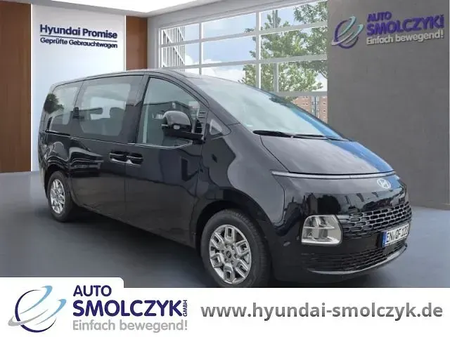 Neu Hyundai Staria Trend 224 PS (164 kW) 2026 Abyss black / mic Van / Kleinbus