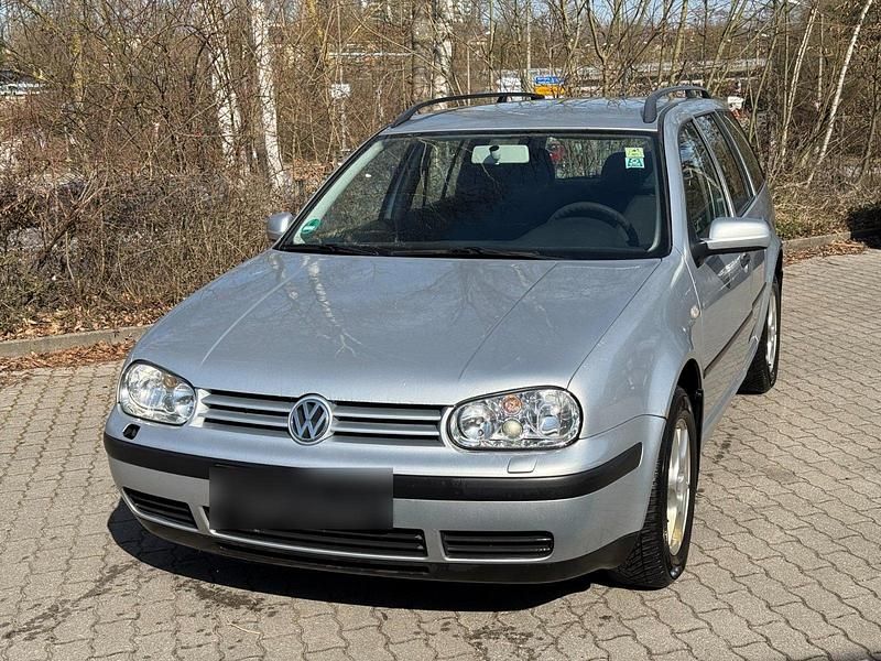 Gebraucht VW Golf IV 101 PS (74 kW) 2001 Silber Kombi