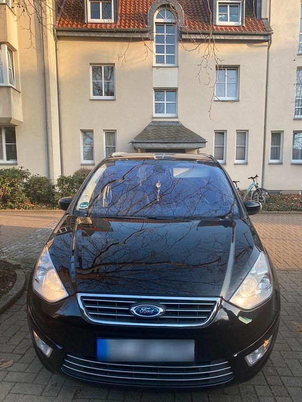 Gebraucht Ford Galaxy 203 PS (149 kW) 2012 Schwarz Van / Kleinbus