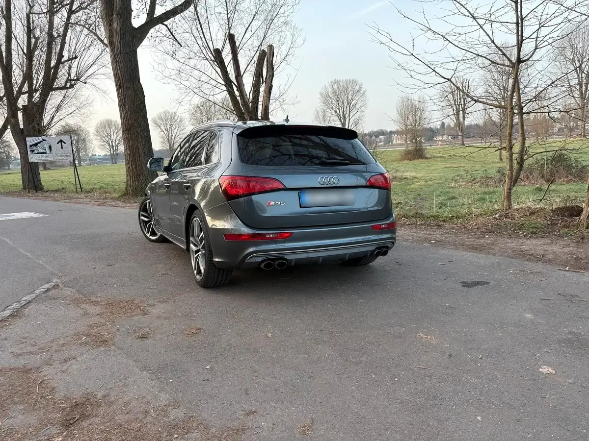 Gebraucht Audi SQ5 Comfort 350 PS (257 kW) 2014 Grau SUV