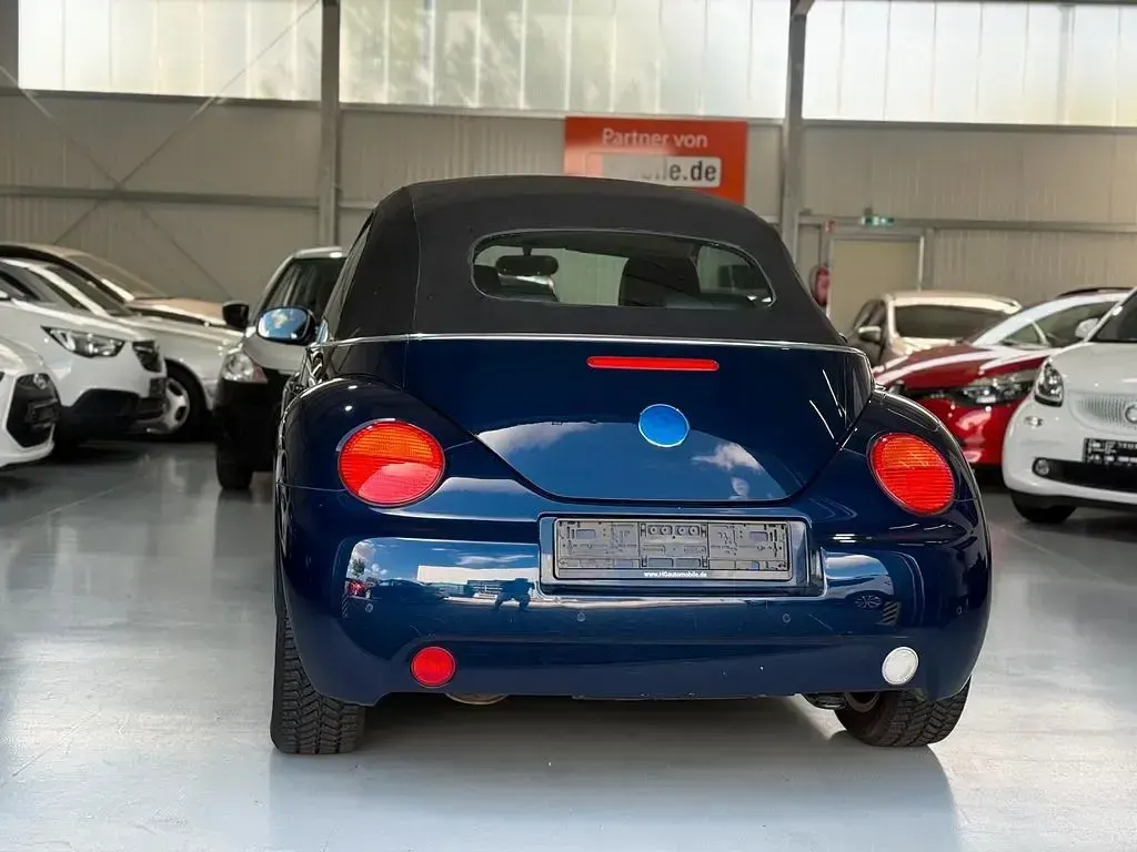 Gebraucht VW New Beetle 101 PS (74 kW) 2005 Blau Kleinwagen