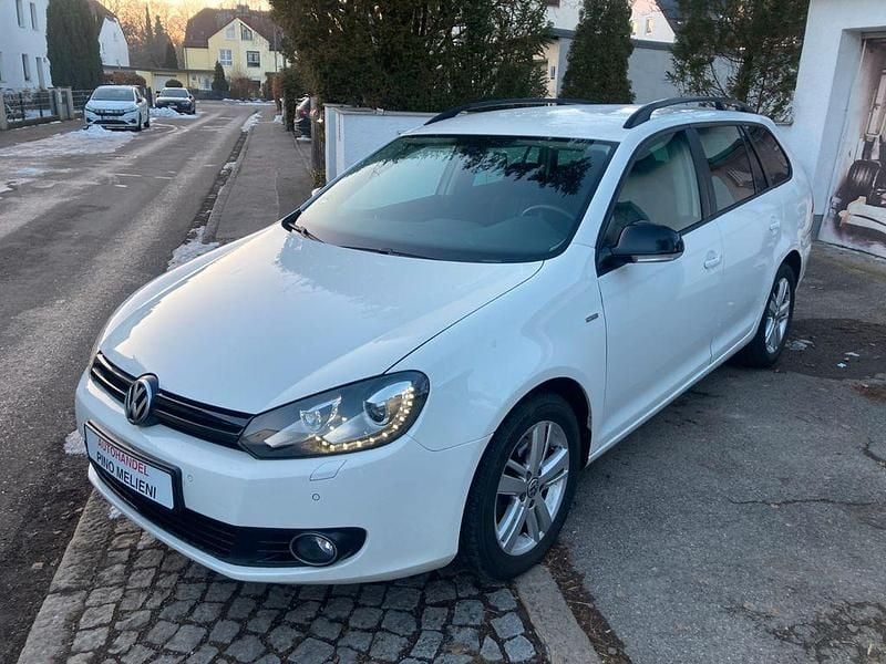 Gebraucht VW Golf VI Match 122 PS (89 kW) 2013 Weiß Kleinwagen