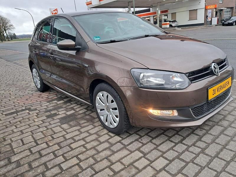 Gebraucht VW Polo Life 86 PS (63 kW) 2013 Braun Kleinwagen