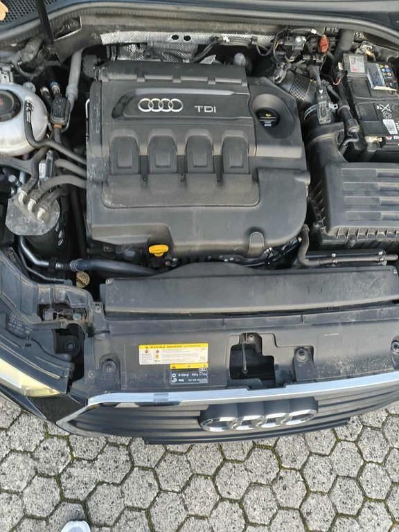 Gebraucht Audi A3 116 PS (85 kW) 2017 Schwarz Limousine