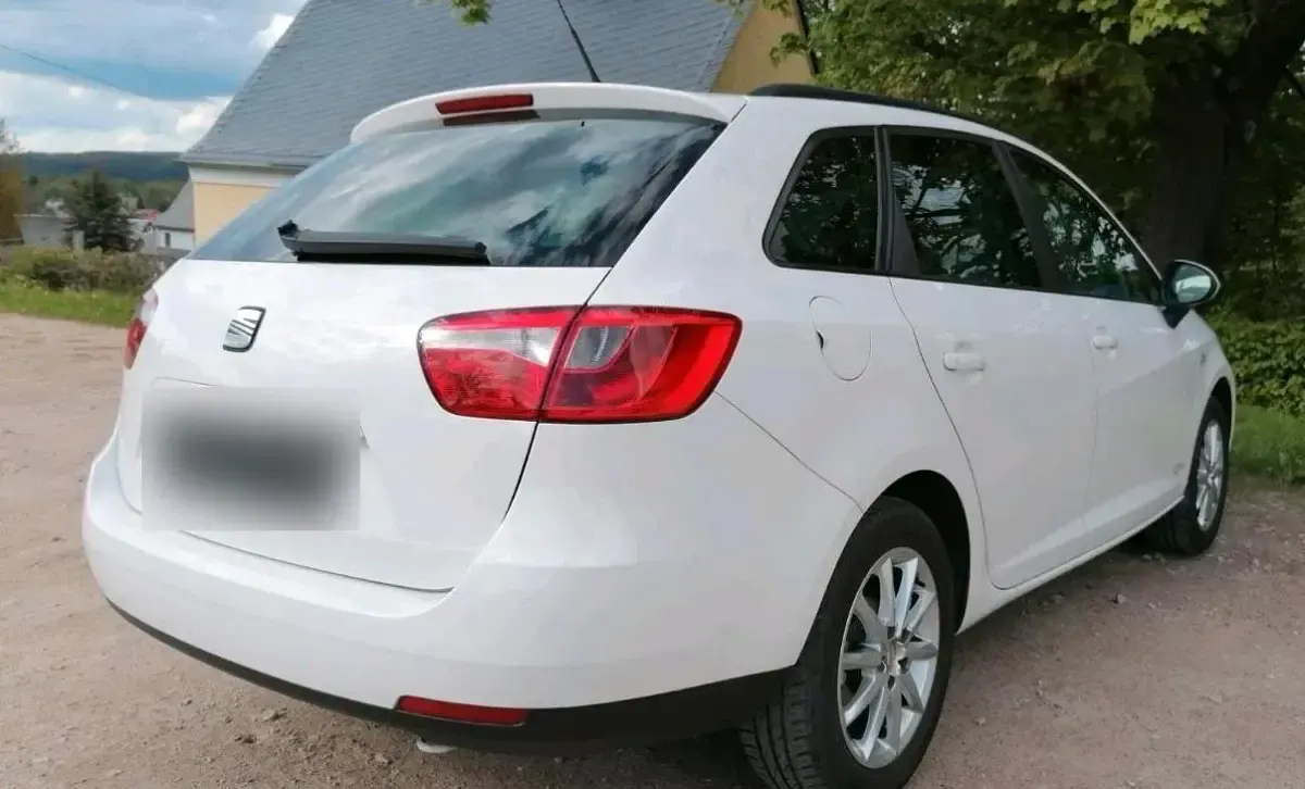 Gebraucht Seat Ibiza ST 86 PS (63 kW) 2012 Weiß Kombi