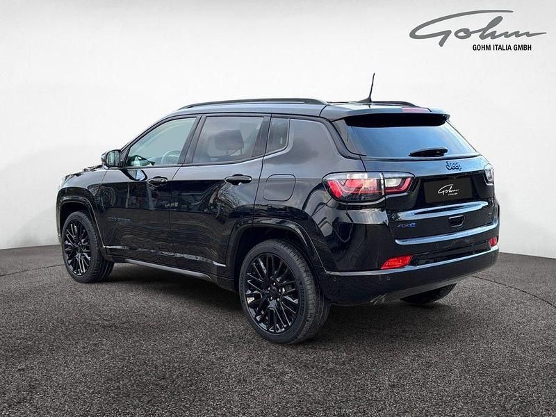 Gebraucht Jeep Compass 241 PS (177 kW) 2022 Schwarz SUV