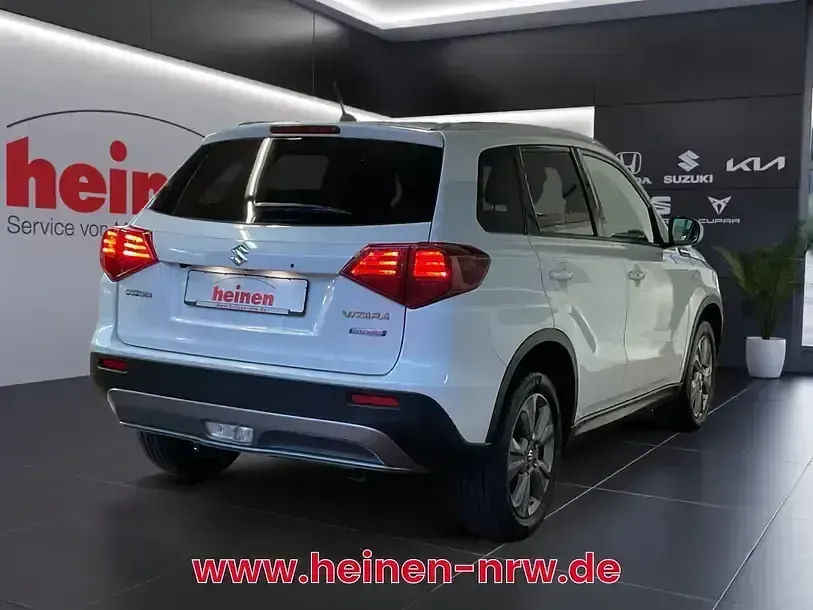 Gebraucht Suzuki Vitara Comfort 129 PS (94 kW) 2021 Weiss SUV
