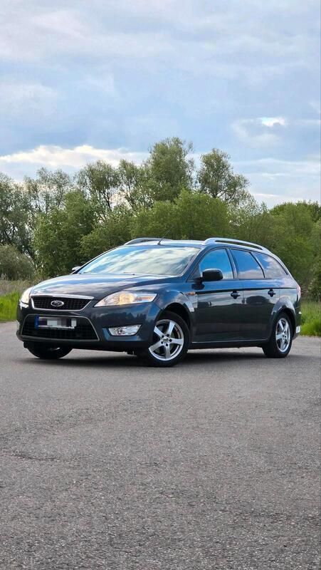 Grau Gebraucht 2009 Ford Mondeo Limousine | 2.800 € (Fairer Preis) - Bild 1/4
