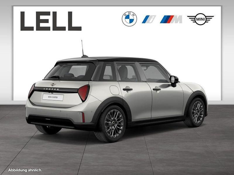 Gebraucht Mini Cooper Classic 114 kW (156 PS) 2025 Silber Kleinwagen