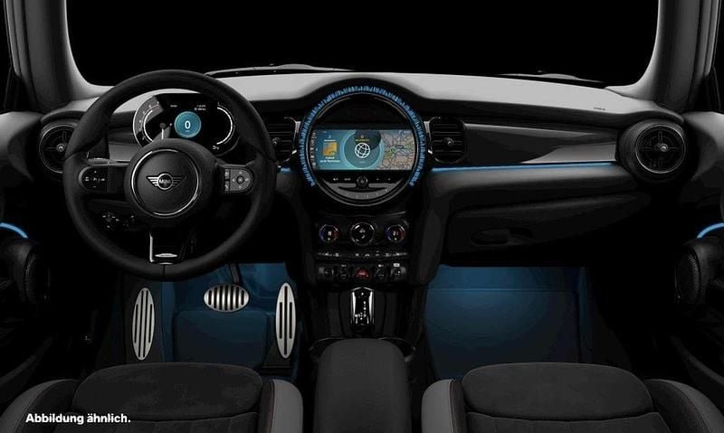 Gebraucht Mini Cooper Hatch 136 PS (100 kW) 2022 Midnight black Kleinwagen