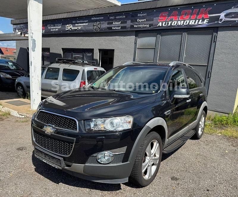 Schwarz Gebraucht 2012 Chevrolet Captiva SUV | 2.750 € (Superpreis) - Bild 1/4