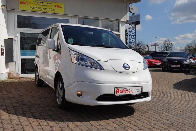 Gebraucht Nissan e-NV200 80 kW (109 PS) 2020 Weiß Van / Kleinbus