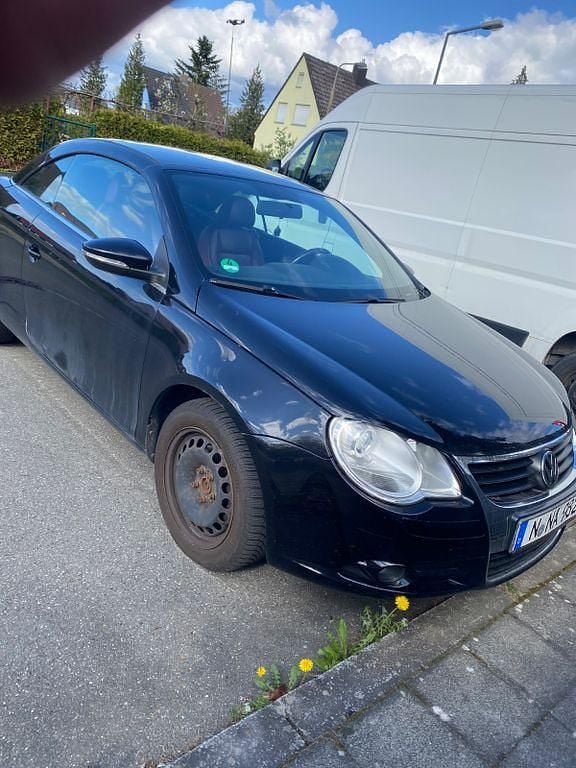 Second-hand VW Eos 116 CP (85 kW) 2008 Negru Cabrio