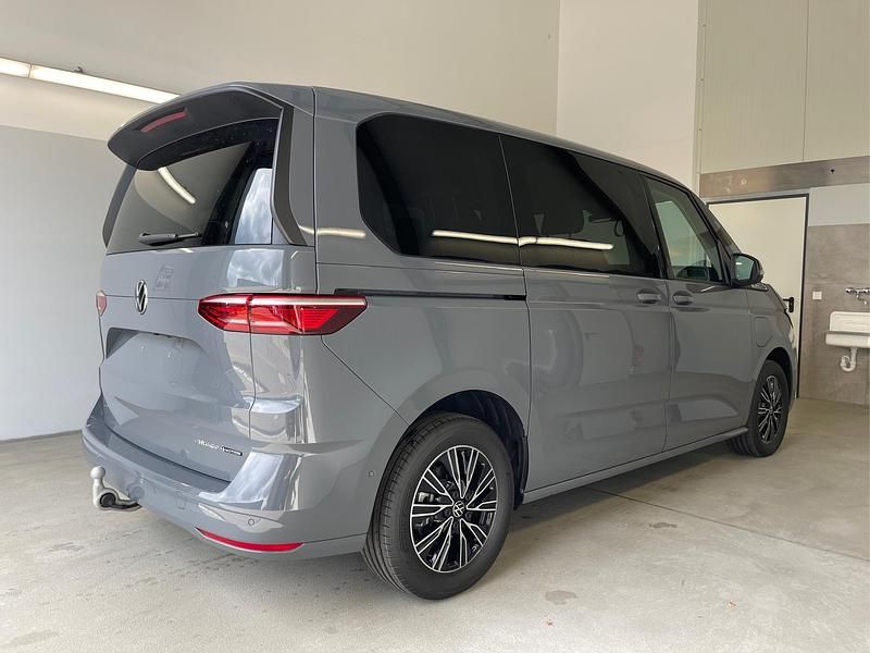 Neu VW Multivan Business 245 PS (180 kW) 2025 Pure grey Van