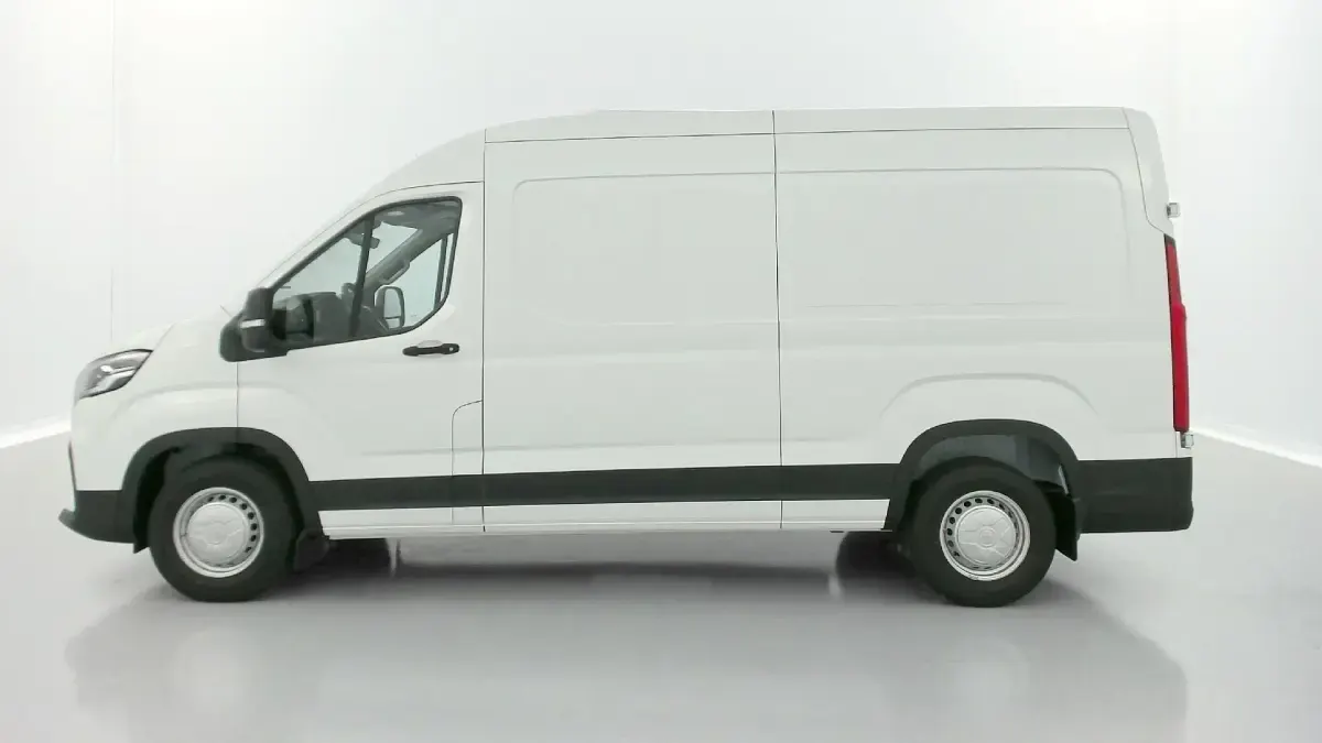 Neu Maxus V90 150 PS (110 kW) 2026 Blanc Van