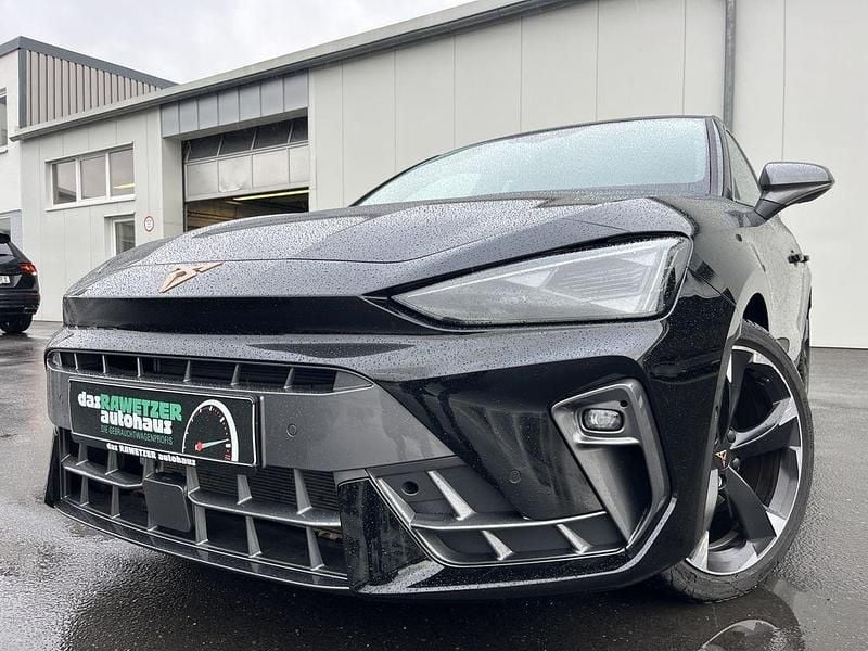 Schwarz Gebraucht 2025 Cupra Leon Limousine | 29.860 € (Superpreis) - Bild 1/4