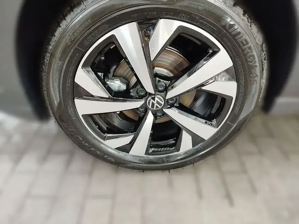 Gebraucht VW Taigo Style 116 PS (85 kW) 2024 Schwarz SUV