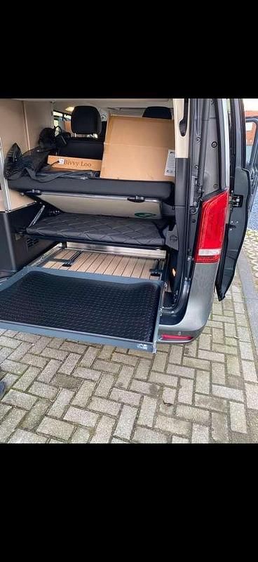 Gebraucht Mercedes 300 Marco Polo 237 PS (174 kW) 2021 Kombi