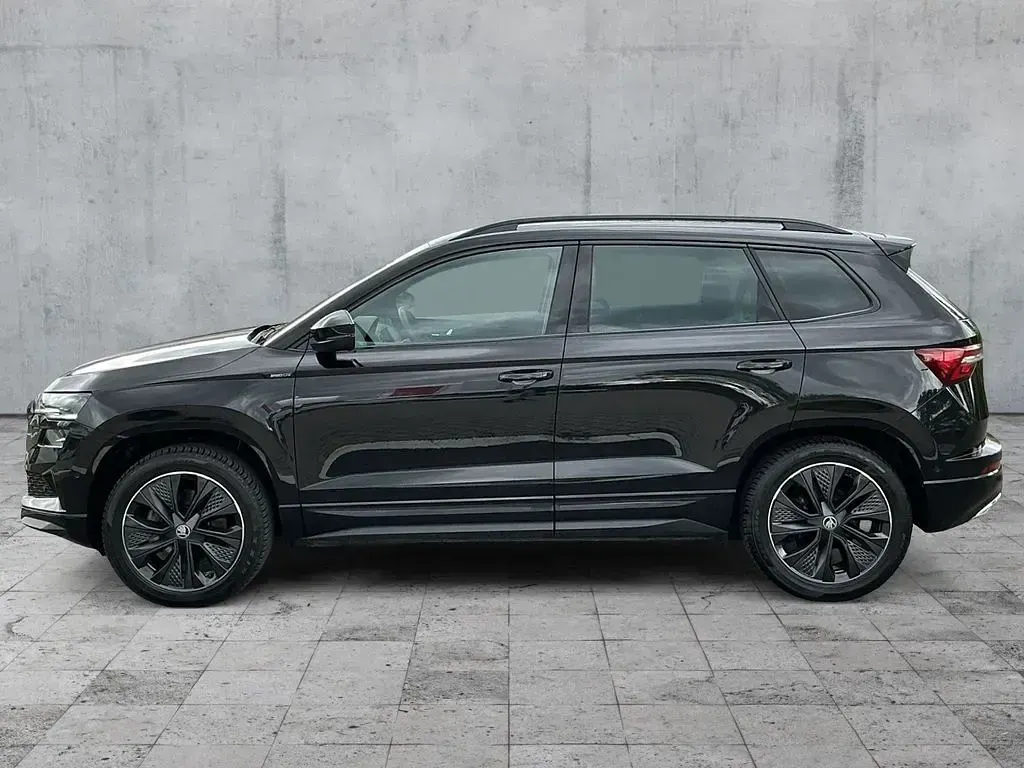 Gebraucht Skoda Karoq SportLine 150 PS (110 kW) 2025 Schwarz SUV