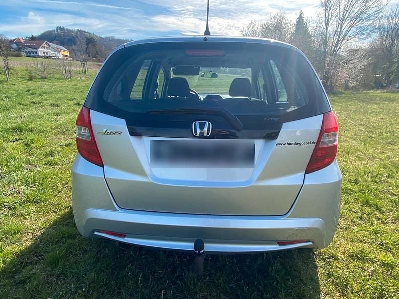 Gebraucht Honda Jazz 90 PS (66 kW) 2012 Silber Kleinwagen