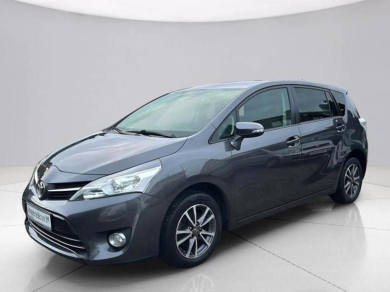 Gebraucht Toyota Verso 132 PS (97 kW) 2015 Grey metallic Van / Kleinbus