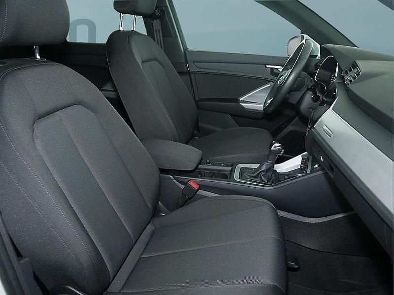 Gebraucht Audi Q3 150 PS (110 kW) 2024 Weiß SUV