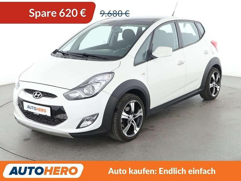 Weiss Gebraucht 2014 Hyundai ix20 Kleinwagen | 9.060 € (Fairer Preis) - Bild 1/3