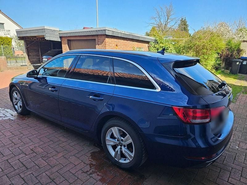 Gebraucht Audi A4 S-Line 150 PS (110 kW) 2017 Blau Kombi