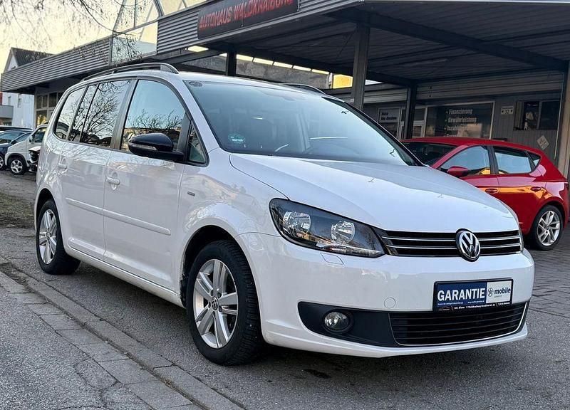 Gebraucht VW Touran Match 140 PS (102 kW) 2013 Weiß Van / Kleinbus