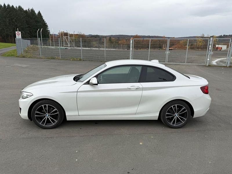 Gebraucht BMW 218 M Sport 150 PS (110 kW) 2019 Weiß Coupé