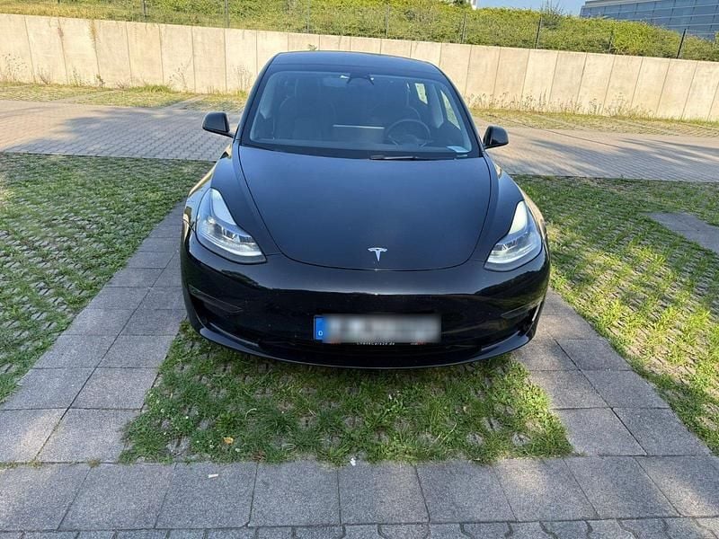 Schwarz Gebraucht 2023 Tesla Model 3 Long Range AWD Limousine | 31.000 € (Guter Preis) - Bild 1/4