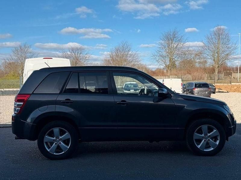 Gebraucht Suzuki Grand Vitara 169 PS (124 kW) 2013 Grau SUV