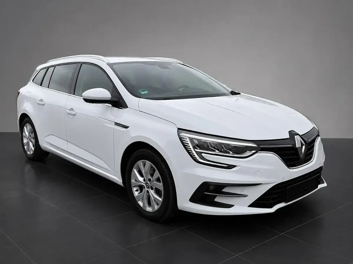 Gebraucht Renault Mégane GrandTour Zen 116 PS (85 kW) 2021 Weiß Kombi