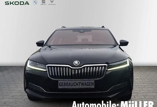 Gebraucht Skoda Superb LAURIN & KLEMENT 200 PS (147 kW) 2023 Schwarz Kombi