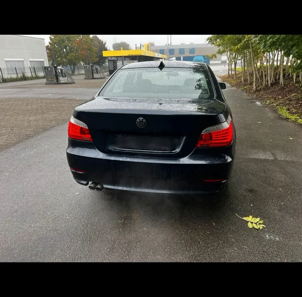 Second-hand BMW 523 190 CP (139 kW) 2008 Albastru Berlinǎ