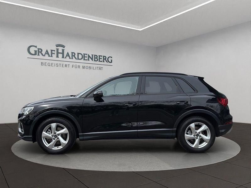 Gebraucht Audi Q3 Advanced Plus 190 PS (139 kW) 2024 Schwarz SUV