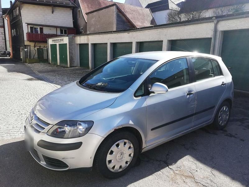 Gebraucht VW Golf Plus Cross 116 PS (85 kW) 2005 Silber Van / Kleinbus