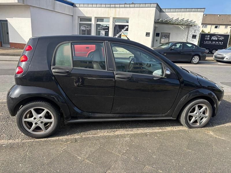Gebraucht Smart ForFour 75 PS (55 kW) 2004 Schwarz Kleinwagen