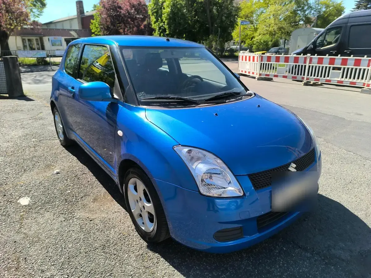 Gebraucht Suzuki Swift 92 PS (67 kW) 2005 Blau Kleinwagen