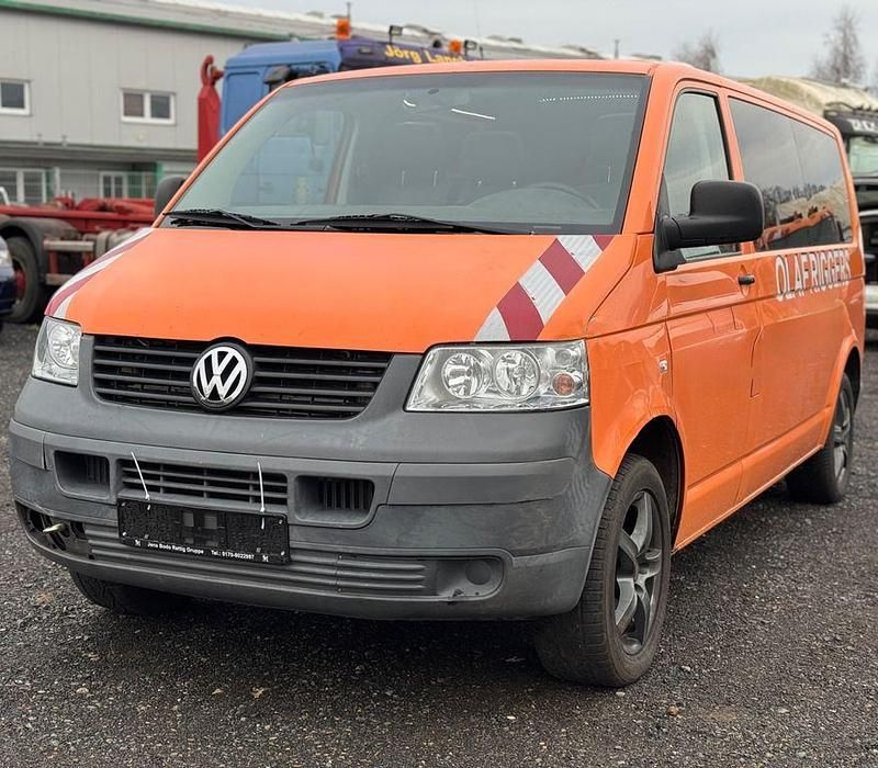 Second-hand VW T5 131 CP (96 kW) 2009 Portocaliu Van