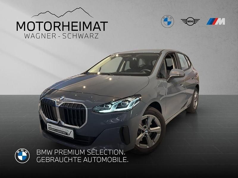 Grau Gebraucht 2024 BMW 218 Active Tourer Van / Kleinbus | 27.980 € (Superpreis) - Bild 1/4
