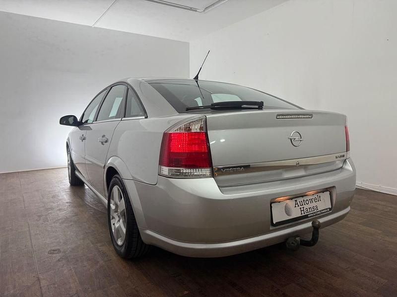 Gebraucht Opel Vectra Edition 150 PS (110 kW) 2006 Silber Limousine