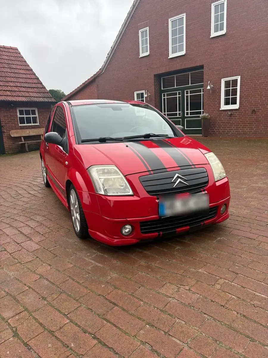 Gebraucht Citroën C2 122 PS (89 kW) 2007 Rot Kleinwagen