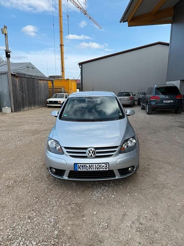 Gebraucht VW Golf V 122 PS (89 kW) 2008 Silber Kombi