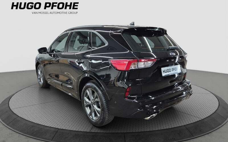 Gebraucht Ford Kuga ST-Line 120 PS (88 kW) 2023 Agate black SUV