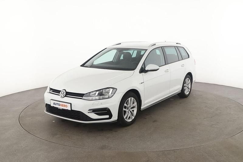 Weiß Gebraucht 2018 VW Golf VII Comfortline Kombi | 14.070 € (Fairer Preis) - Bild 1/3