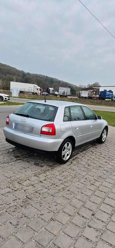Second-hand Audi A3 105 CP (77 kW) 2003 Gri Hatchback
