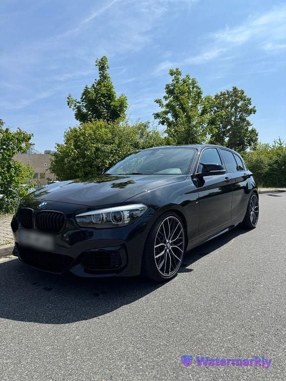 Schwarz Gebraucht 2018 BMW M140 M Sport Limousine | 28.000 € (Guter Preis) - Bild 1/4