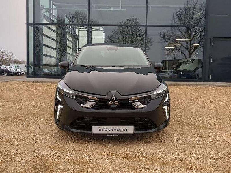 Gebraucht Mitsubishi Colt Plus 91 PS (66 kW) 2025 Schwarz Limousine